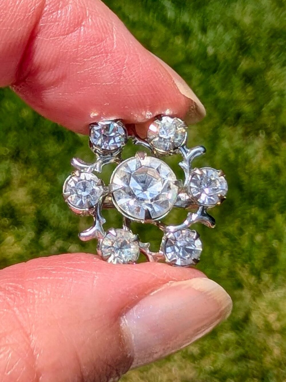 Vintage SIlver Tone Clear Rhinestone Flower Cluster Brooch Pin - Mid-Century